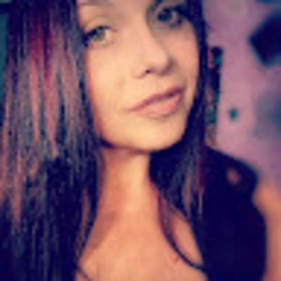 elizabethcam110